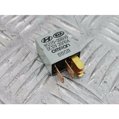 Реле Hyundai Accent 3 952252D000