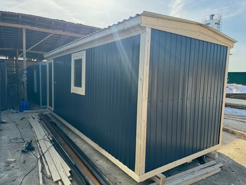 Изображение товара Бытовка цвет Темно-серый "Графит" утепленная размер 6х2.3 (снаружи профлист, внутри отделка оргалит)