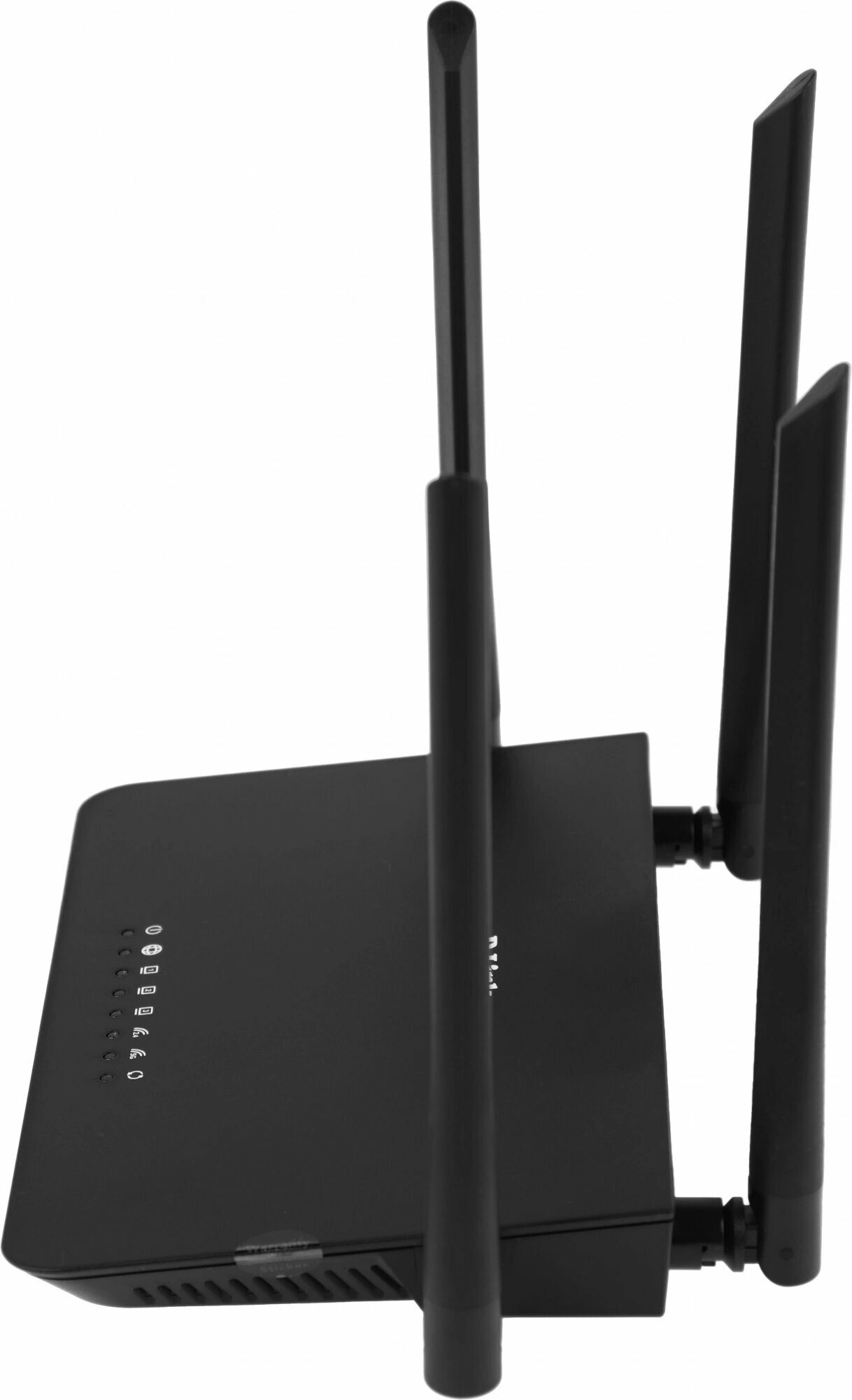 Роутер беспроводной D-Link DIR-820/RU/A1A AC1200 10/100BASE-TX черный — фото 1