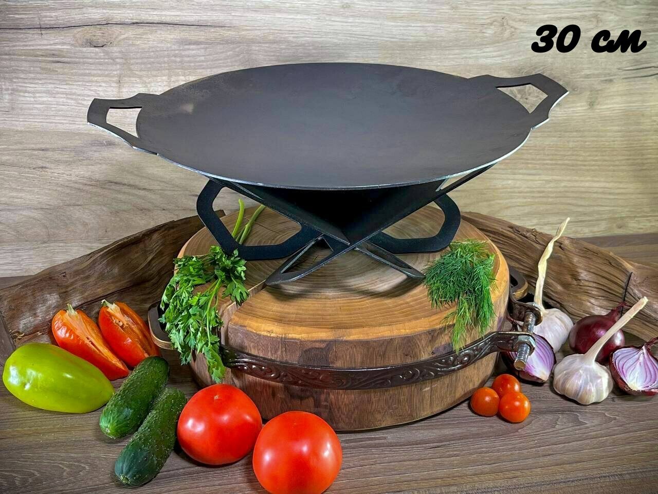 Сковорода Садж из стали 30 см на подставке Тюльпан