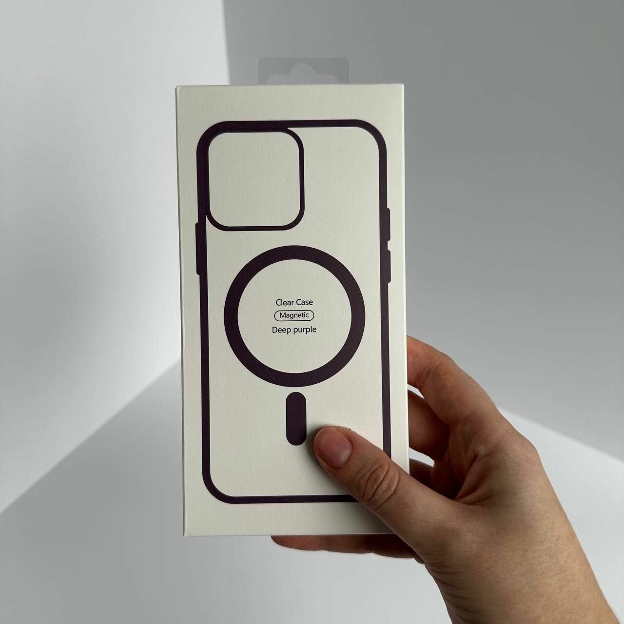 Чехол для iPhone 15 pro MagSafe, накладка магсейф на Айфон 15 про для магнитных аксессуаров, противоударный, прозрачный фиолетовый — фото 1