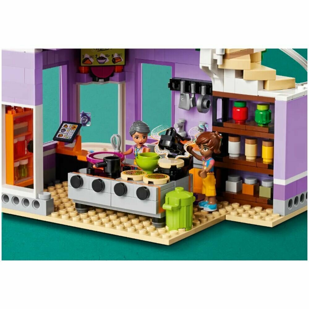 LEGO Friends Закусочная Хартлейк-Сити 41747 - фото №14
