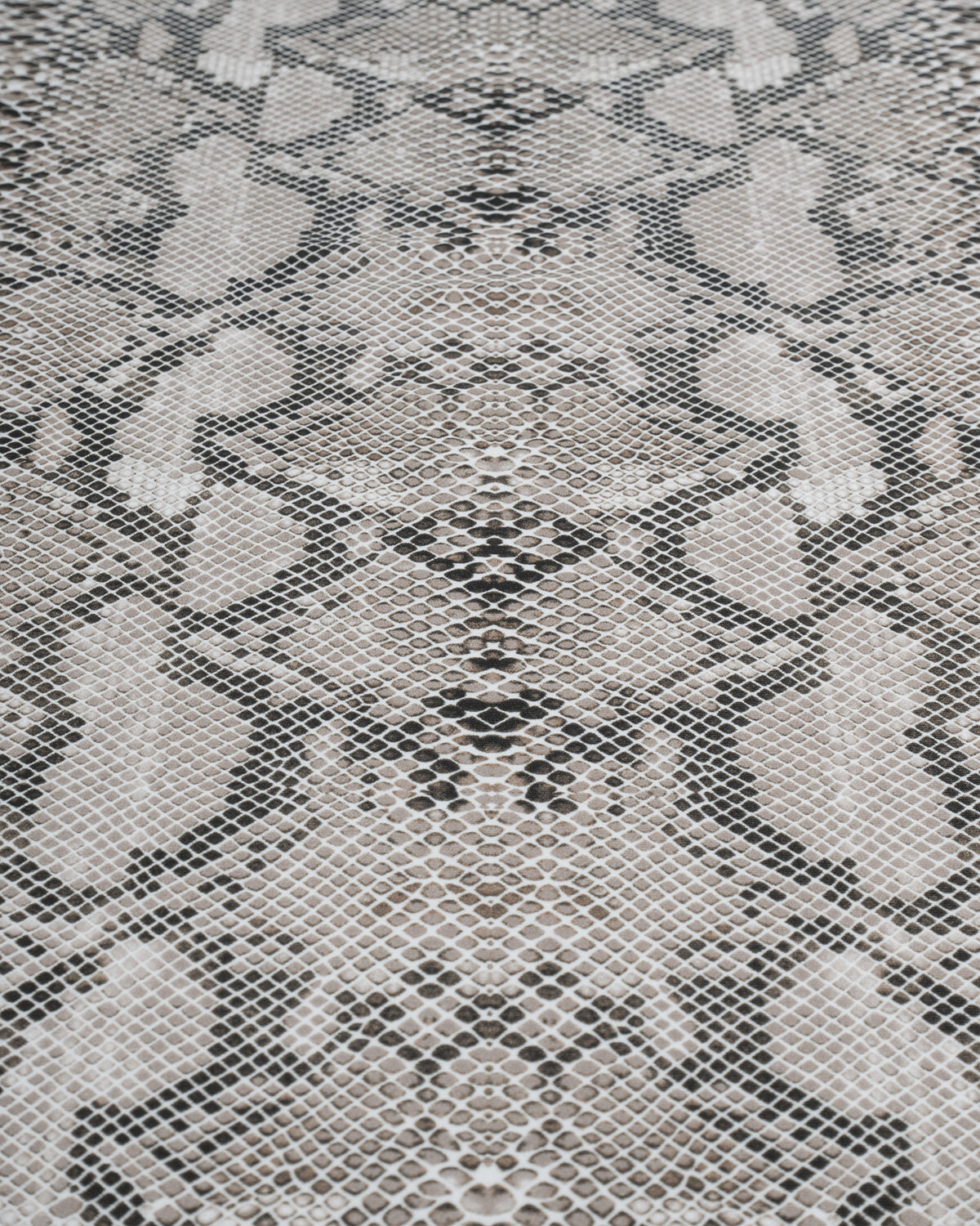 Ткань для шитья и рукоделия Бифлекс матовый "Бразил" 1 м * 148 см, мультиколор 001