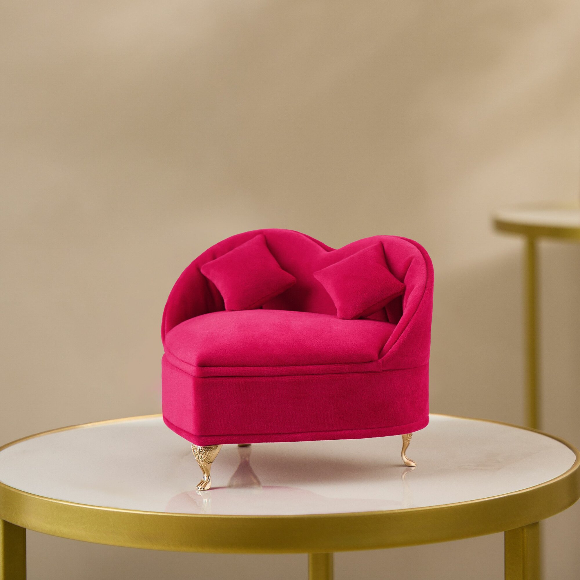 фото Шкатулка Arya для украшений из велюра 17х15,5х13 Heart Розовый