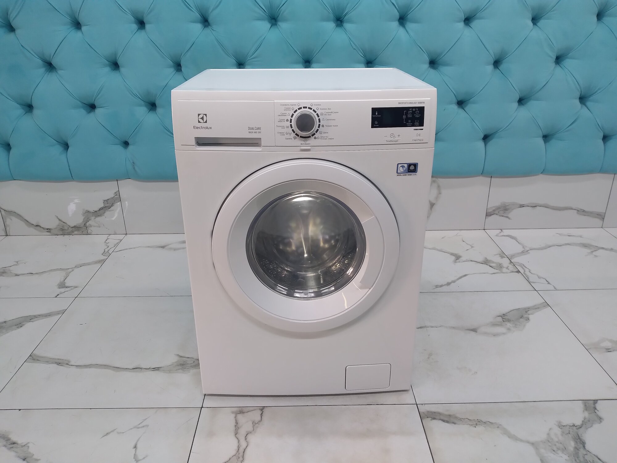 Стиральная машина Electrolux EWW 51476 WD