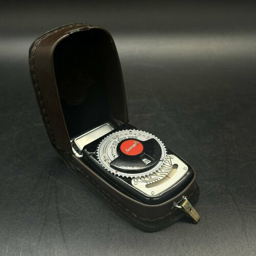 Фотоэлектрический экспонометр 