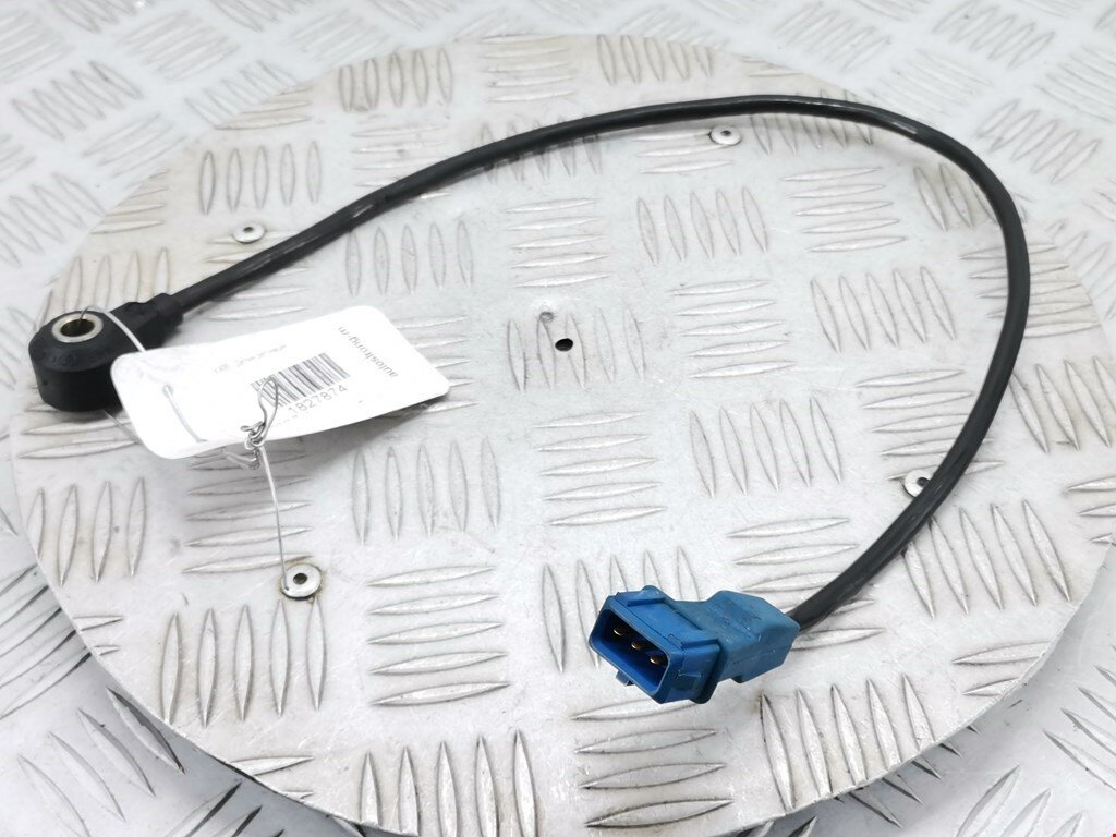 Датчик детонации Audi A4 B5 054905377G арт. 1827874