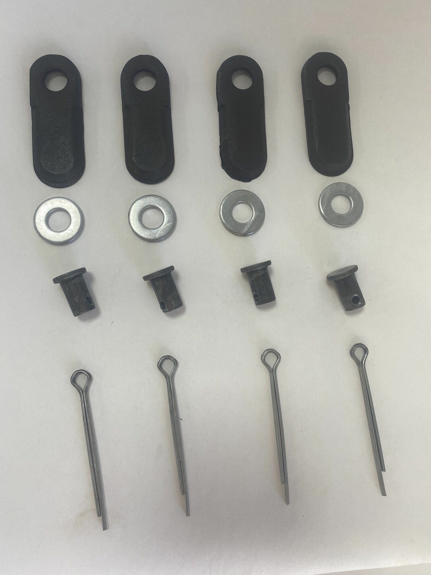 фото Комплект ножей 4шт косилки роторной Заря, Восход, КРН