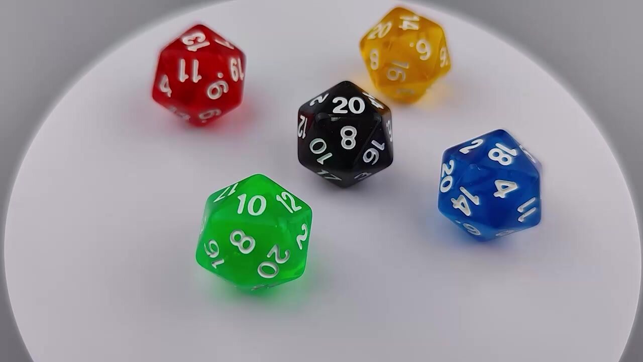 Кубик двадцатигранный прозрачный (D20) для настольных и ролевых игр, набор 5 штук — фото 1