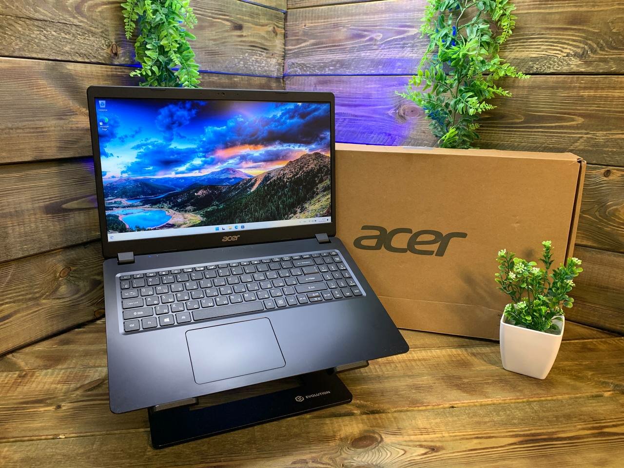 15.6" Ноутбук Acer, FHD 1920x1080, AMD Ryzen 5 3500U, RAM 8gb, SSDm2 256gb, AMD Radeon Vega 8, Windows 11 Pro