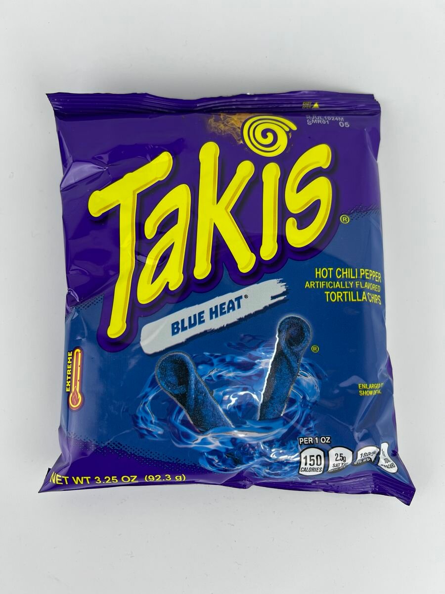 Острые кукурузные чипсы с перцем "Takis Blue Heat"