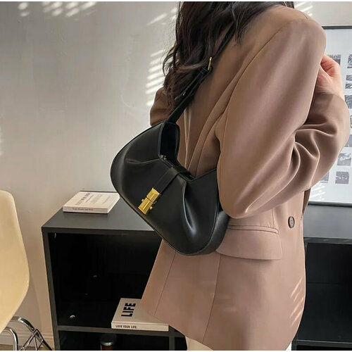 Сумка багет , черный