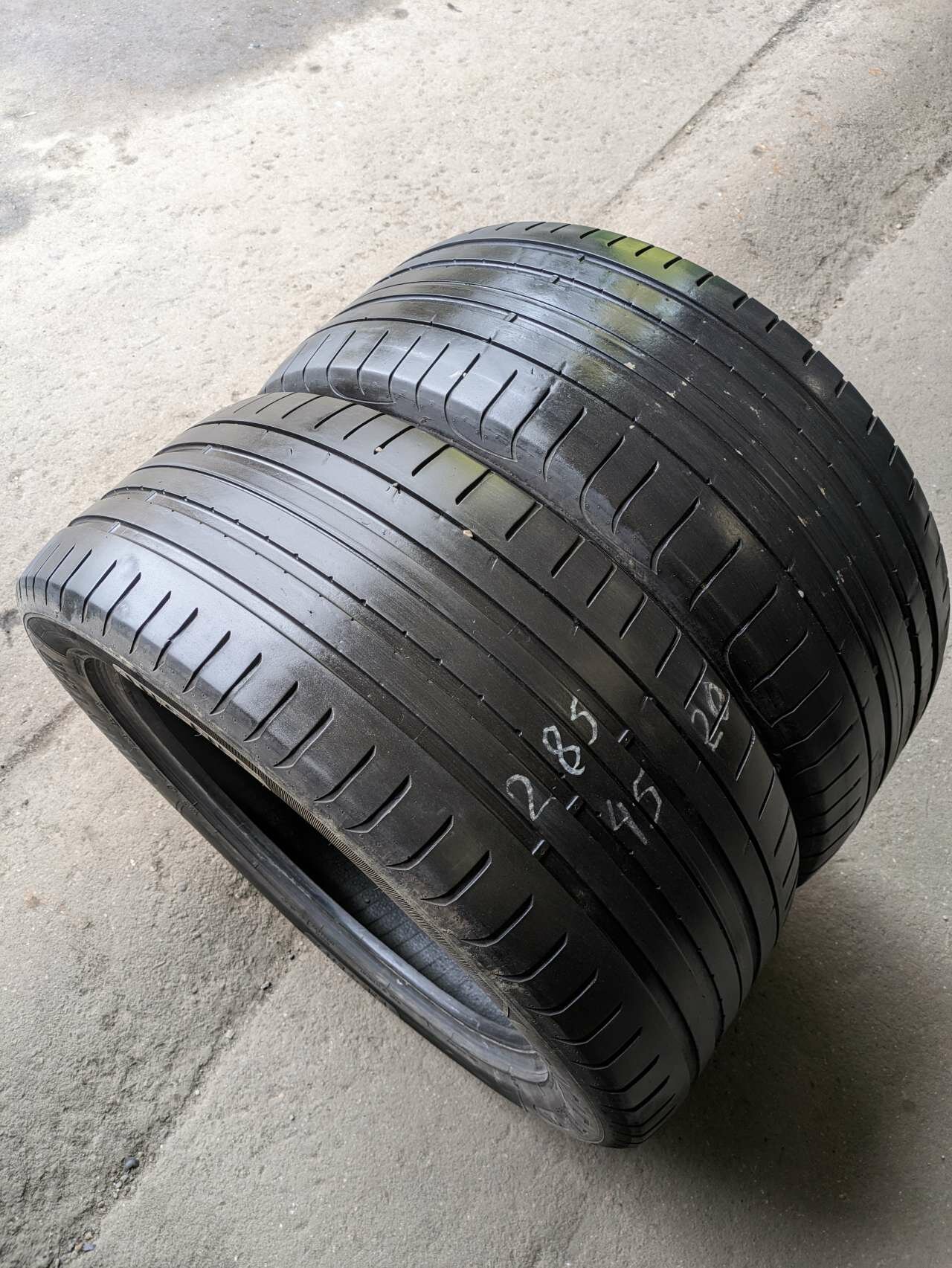 285/45 R20 112Y Goodyear Eagle F1 Asymmetric 2 SUV