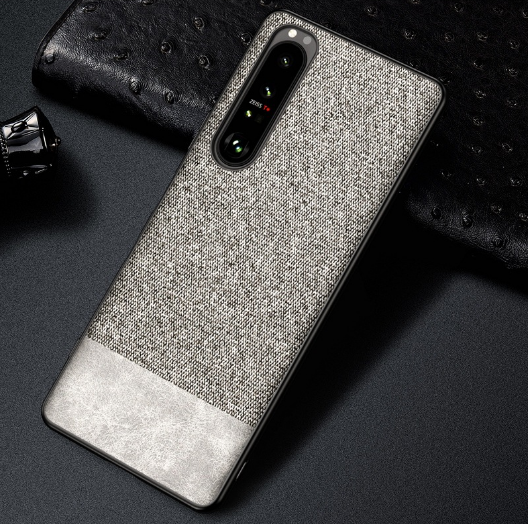 фото Чехол крышка-накладка MyPads для Sony Xperia 1 III (1-3) из качественного силикона с текстурным покрытием, серая