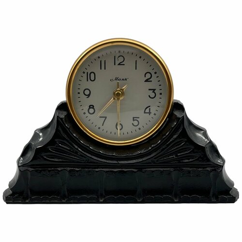 Настольные механические часы Маяк - 11 камней 1969 г Сердобский ЧЗ СССР Дарственная надпись 7780₽