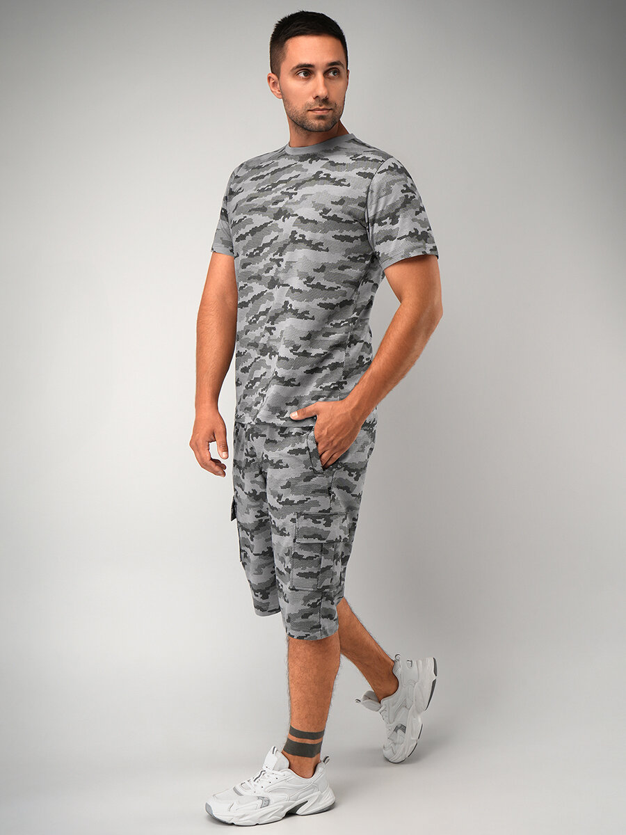 Комплект одежды для мужчин