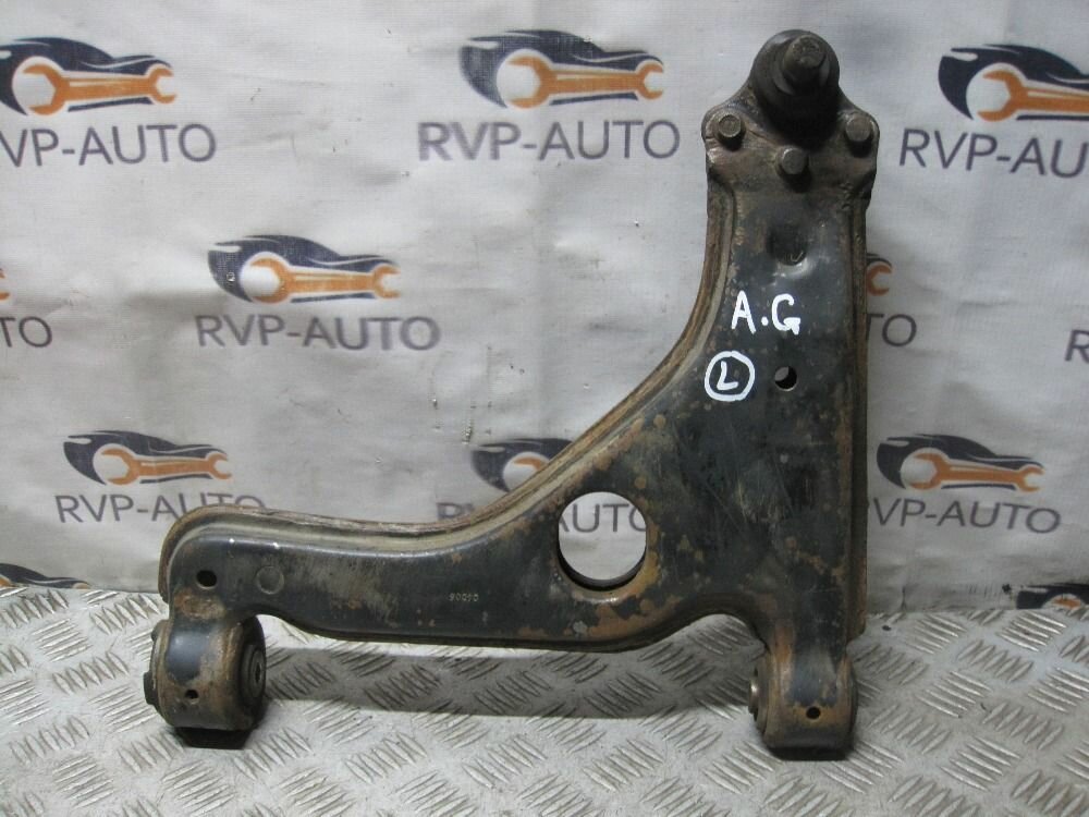 Рычаг передний левый Opel Astra G 1998-2005