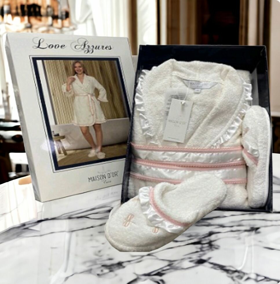 фото Халат женский махровый Maison Dor LOVE HEARTS LONG S 42/44 красные сердечки