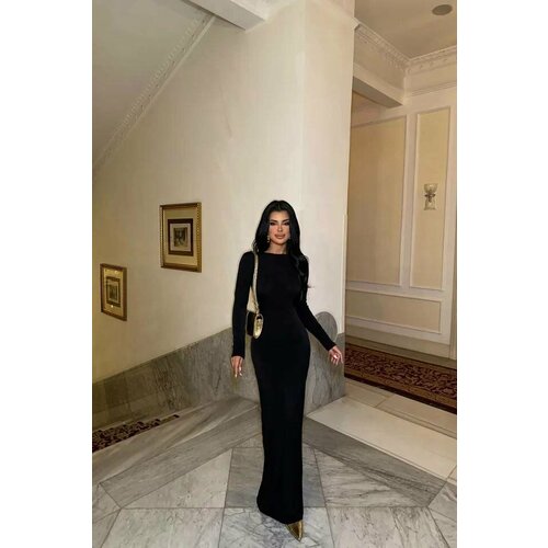 Платье размер S, черный