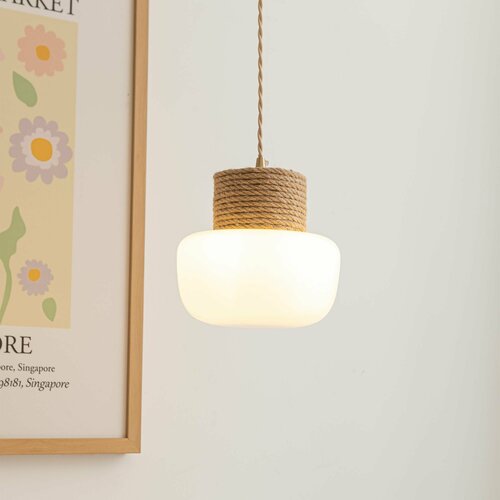 Подвесной светильник NODO. Подвесной светильник со стеклянным белым абажуром и декоративной пеньковой веревкой