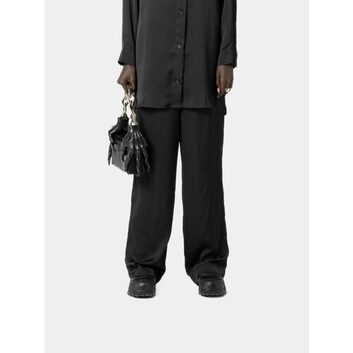 фото Брюки han kjøbenhavn fluid wide-leg trousers, размер 38, черный