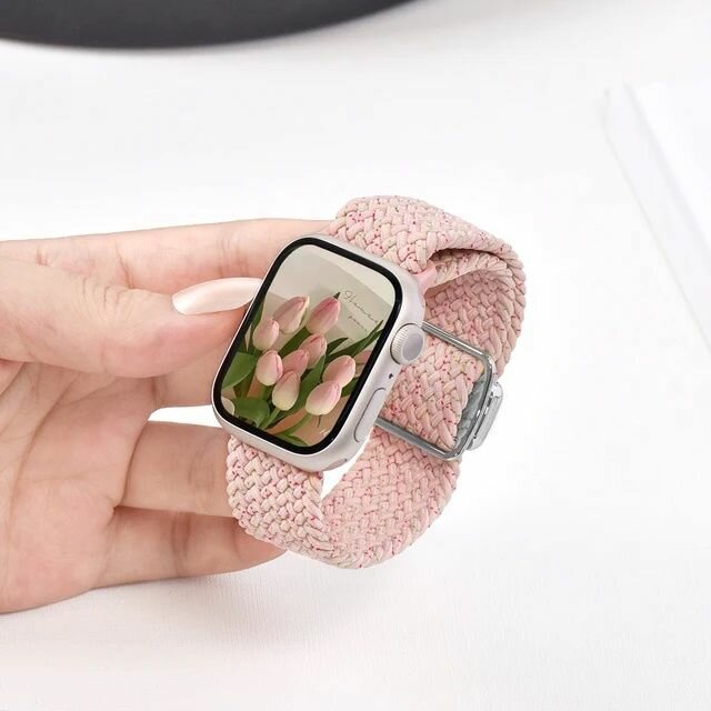 Эластичный тканевый ремешок с магнитной застёжкой для Apple Watch 1-5 6 7 8 9 серии и SE (38 / 40 / 41 мм), розовый космос — фото 1