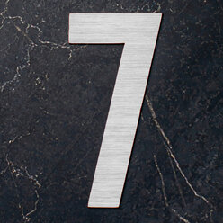 Номер 7 на входную дверь квартиры самоклеящийся и изготовленный из нержавеющей стали 1,5 мм