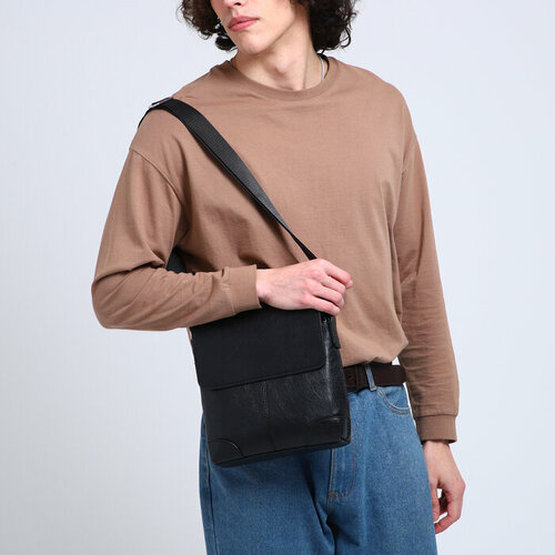 Сумка , черный сумка тоут отдел на молнии 2 наружных кармана длинный ремень цвет коричневый