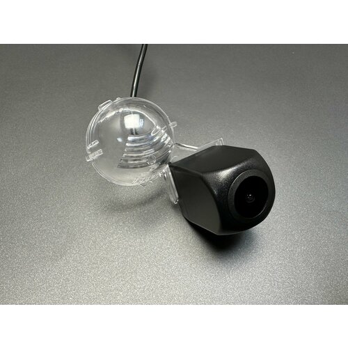 Камера заднего вида Teyes AHD для Suzuki Grand Vitara Сузуки Гранд Витара 1998 - 2015 и Suzuki Vitara Сузуки Витара 2015 - 2022 2200₽