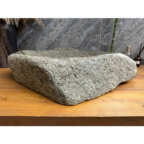 Раковина из натурального камня Black Swan Mignonette 59х41 22600₽