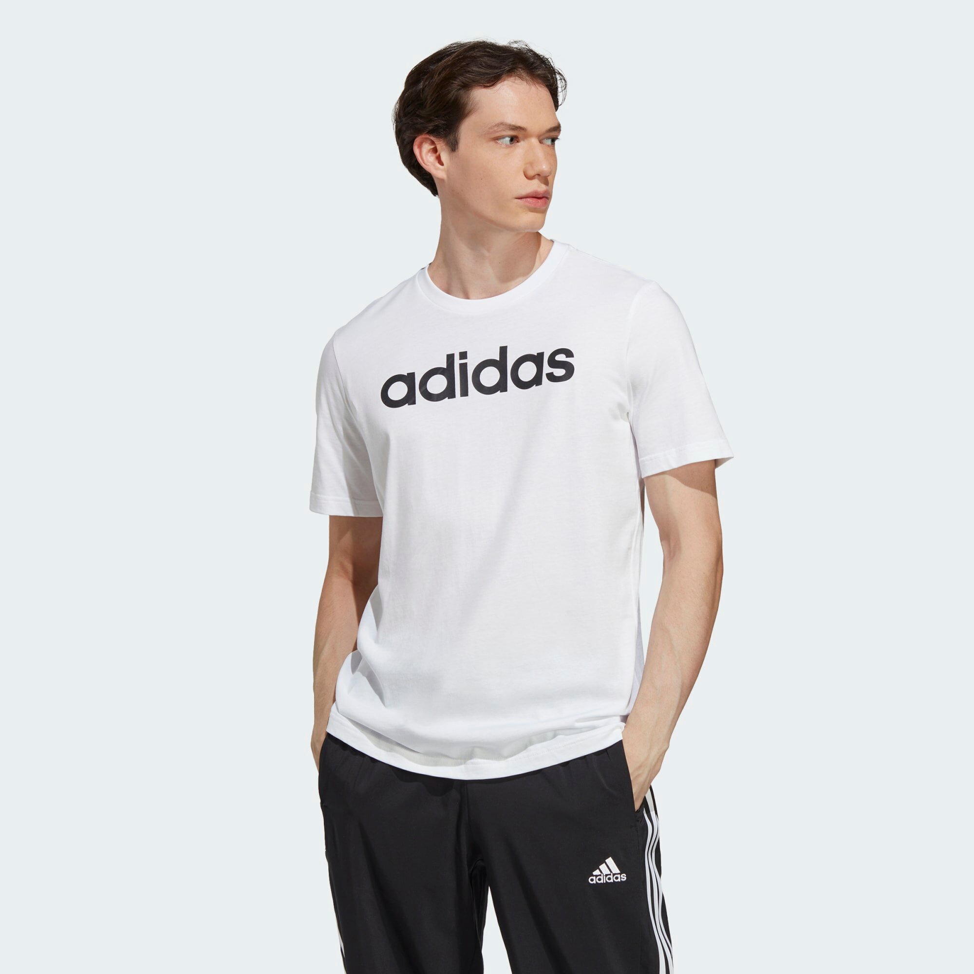 Футболка спортивная adidas