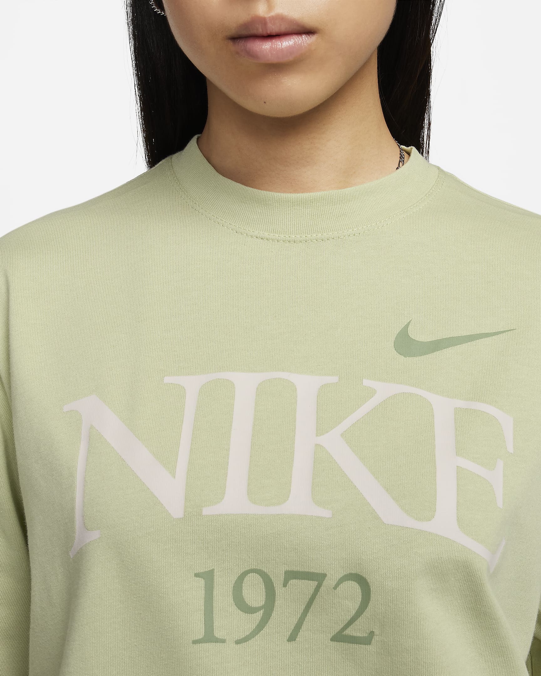 Футболка спортивная NIKE CLASSICS BOXY, размер S, зеленый — фото 1