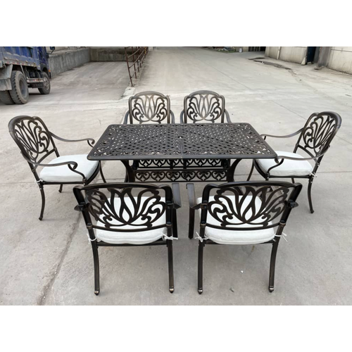 Обеденный комплект из литого алюминия ROYAL FAMILY WILHELM на 6 персон Литой алюминий/Бронзовый/Бежевый