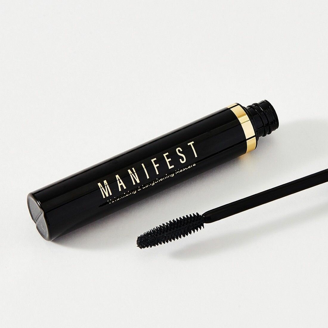 Тушь для ресниц Manifest L'Avant, с эффектом объема — фото 1