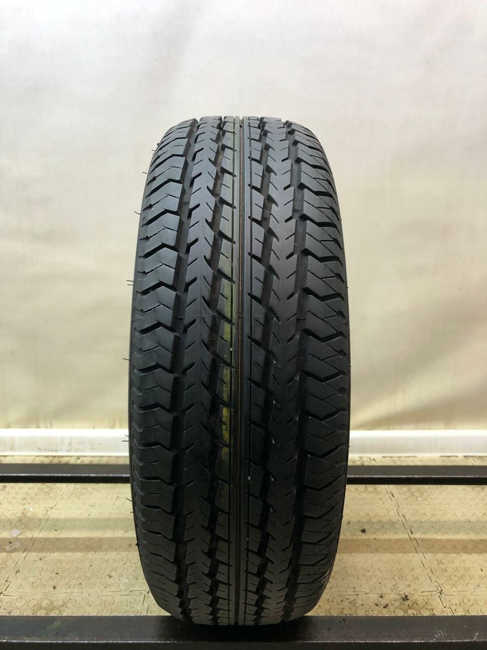 Nexen Roadian A/T 205/70 R14 БУ Шины Летние