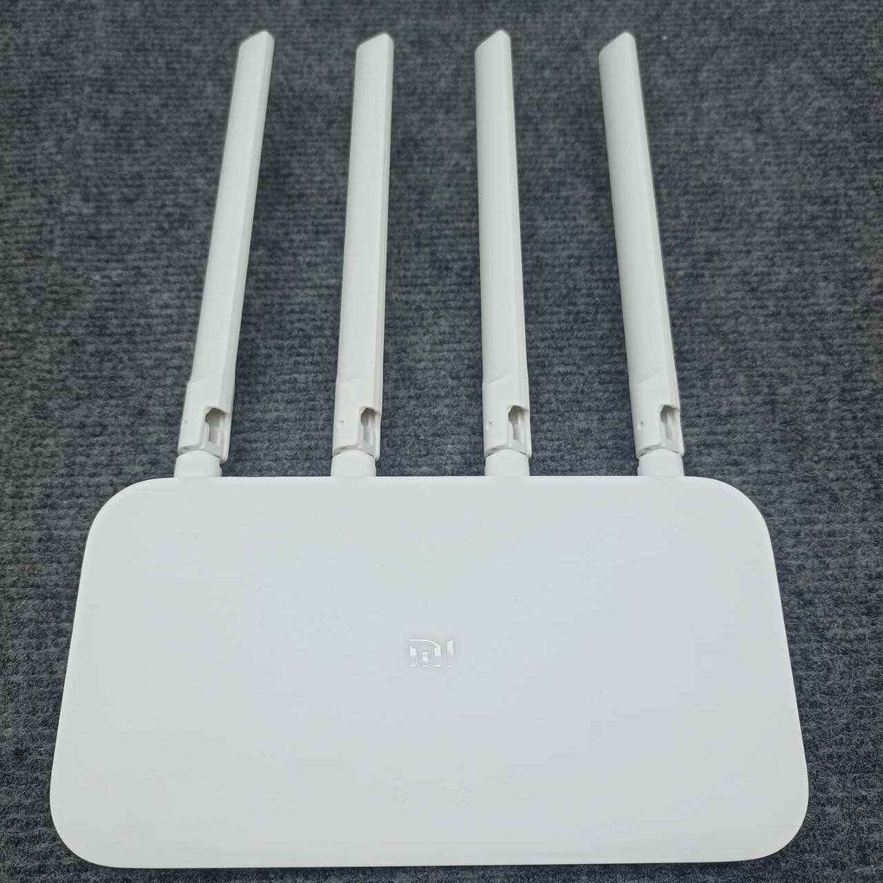 Wi-Fi роутер Xiaomi Mi Router 4C