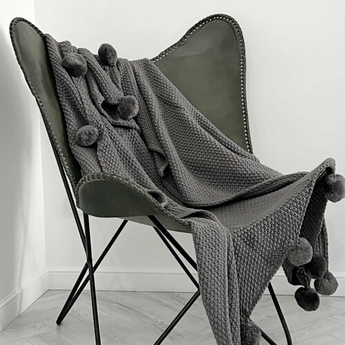 Большой плед с помпонами серый Chasha