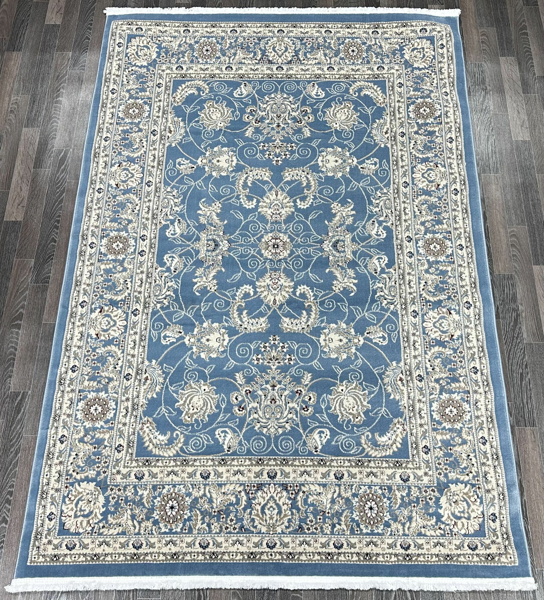 фото Турецкий ковер 3 на 2 м