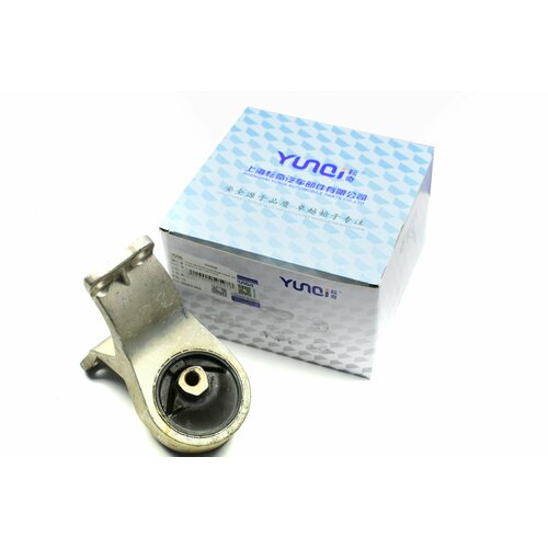 Левая подушка двигателя Чери Кросс Истар Chery Cross Eastar