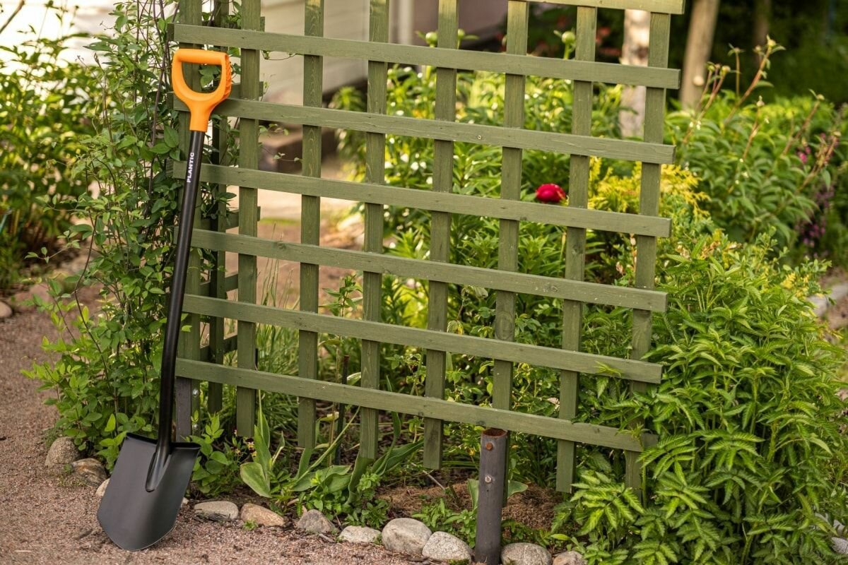 Лопата штыковая Plantic Terra — фото 1