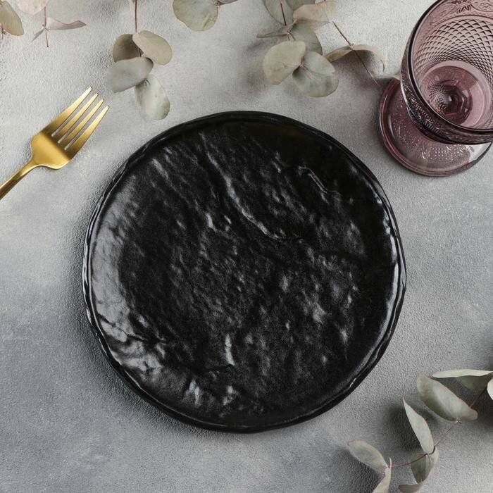 Блюдо фарфоровое для подачи Magistro Moon, 21х2 см, черный