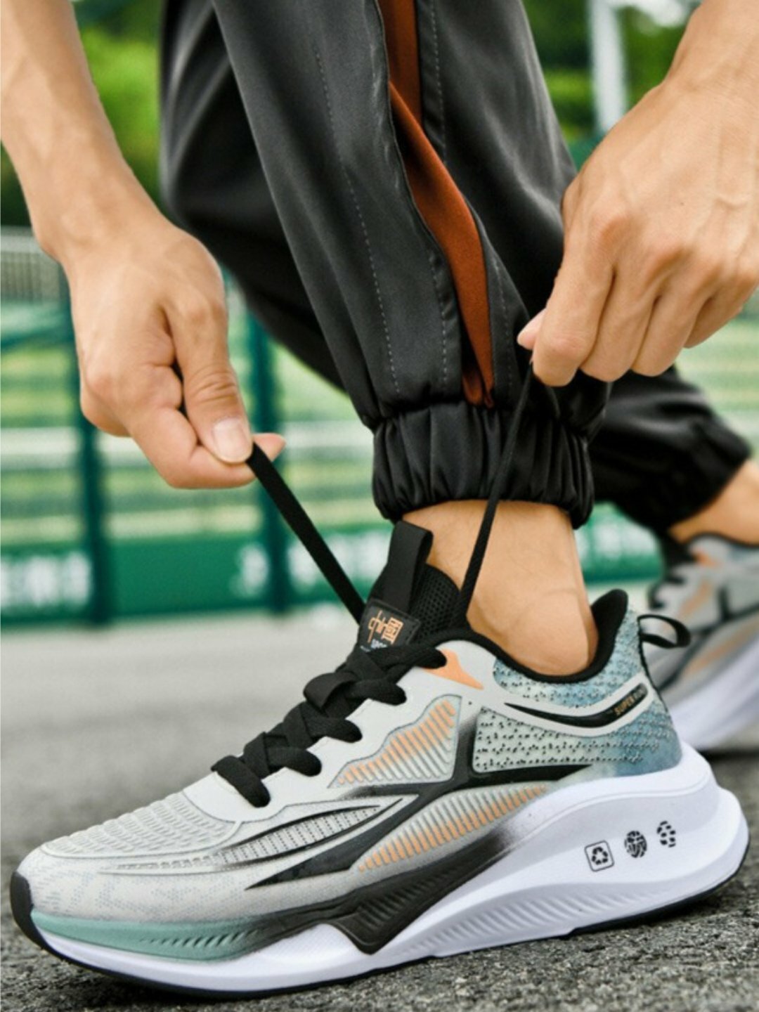 Кроссовки , размер 43,  PUMA Black-Cool Light Gray-Yellow Blaze-Gum 
