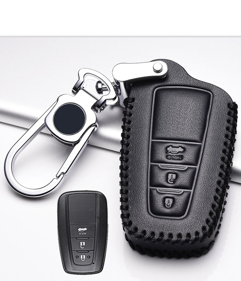 Кожаный чехол для ключа Тойота 2018 черная нить 3 кнопки
