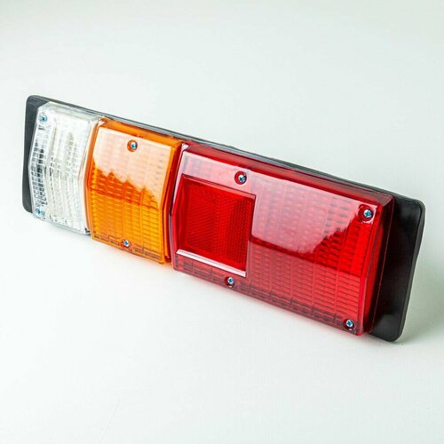 Стоп сигнал ISUZU FORWARD FSR/FVR, правый, AUTODEPO (прямоугольная фишка)