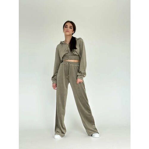 фото Костюм, размер m, зеленый matreshka