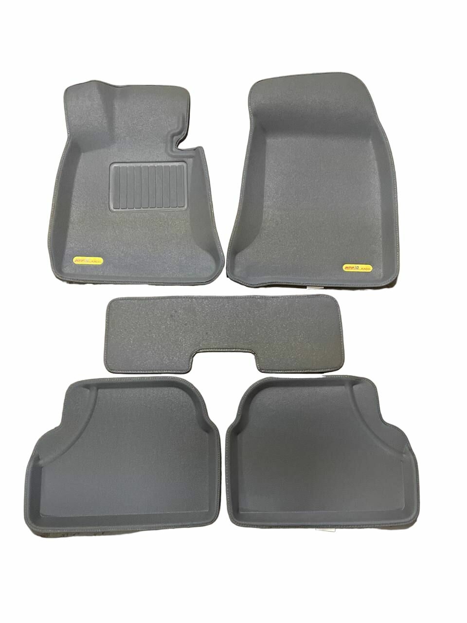 фото Коврики в машину для BMW / БМВ 5 (E60) 2003-2010 г. - 3D серый "Kagu"