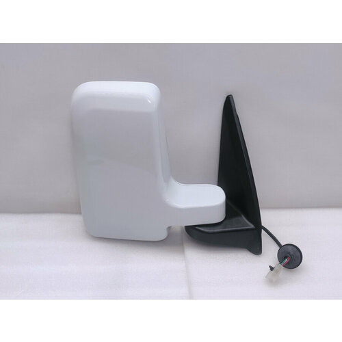 Зеркало правое 8202040-T1504 DONGFENG Dongfeng Captain T 14221₽