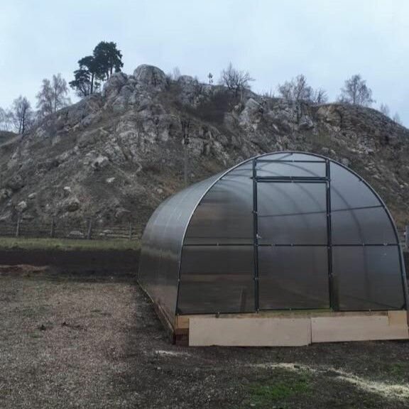 Теплица из поликарбоната УСИЛЕННАЯ 3*4 м (Поликарбонат Gr Garden 4мм 0.47кг/м2), стальной каркас с порошковым покрытием — фото 1