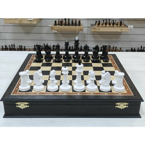 Шахматный ларец из мореного дуба с фигурами из бука Люкс шахматы подарочные из черного дерева и дуба доминация 45 на 45 см