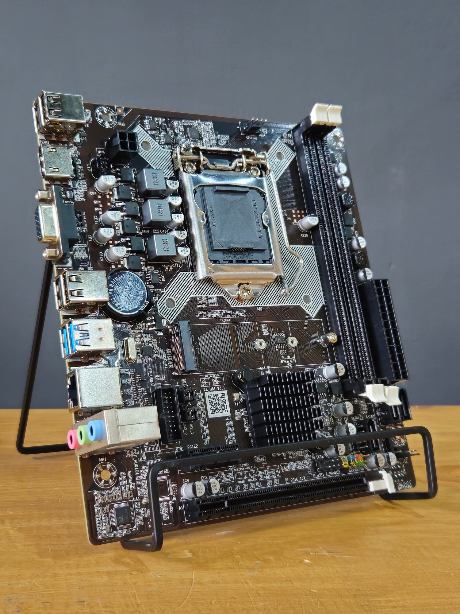 Материнская плата microATX ZX-H81, LGA1150, DDR3 (907)